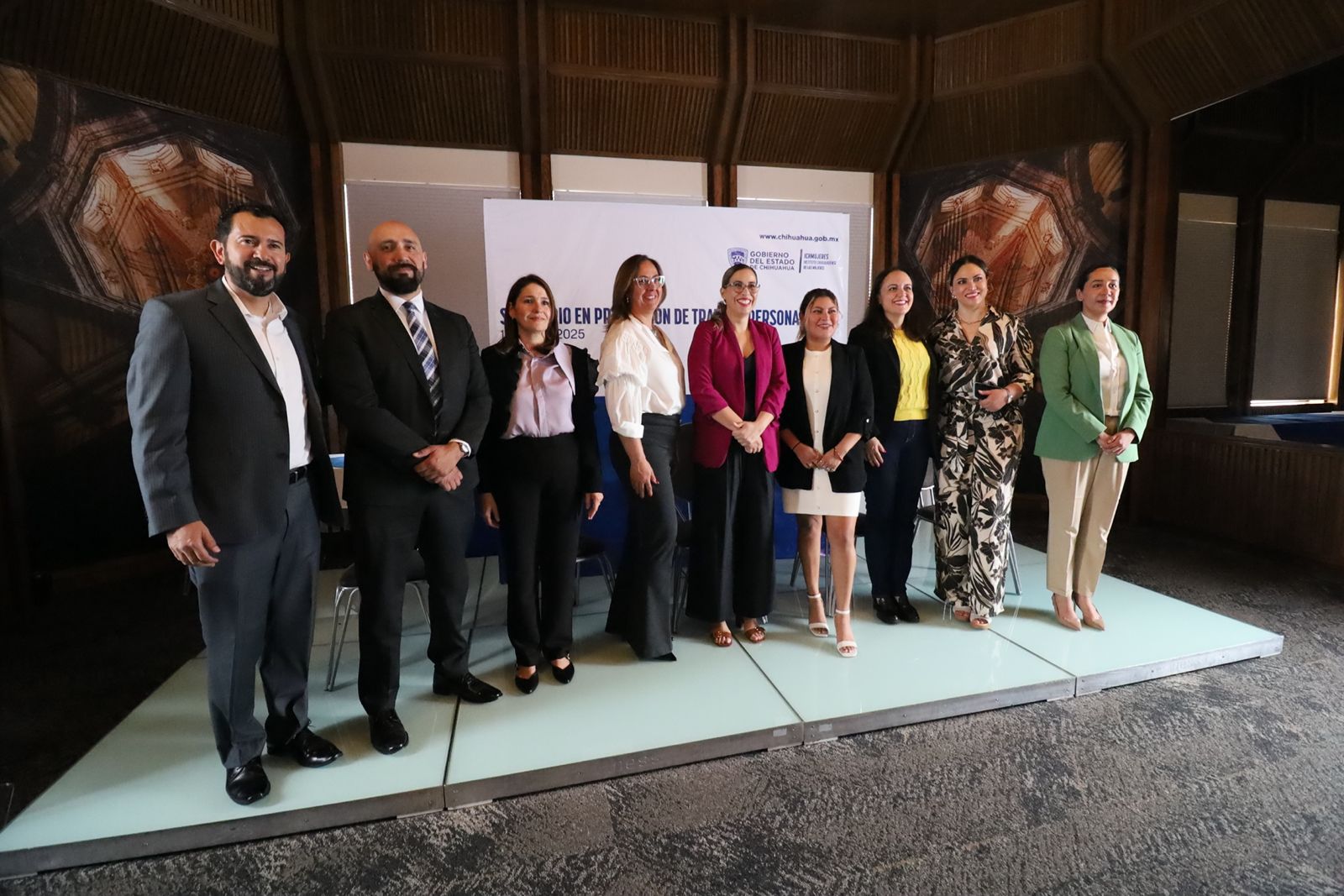 Chihuahua capacita a turismo y empresas para prevenir la trata de personas, impulsando detección y denuncia oportuna.